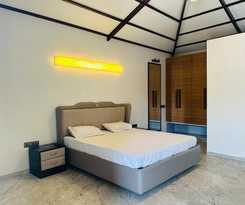 Hotel SRK Farm and Resort