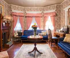 Hotel Coolidge Corner Guest House