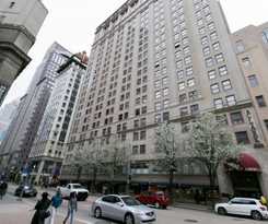Hotel BridgeStreet at The Clark Building