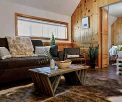 Hotel Lake Front Cabins
