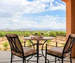 Hotel Carter Estate Winery and Resort