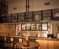 Hotel Queens Arms
