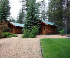 Hotel Silverwolf Log Chalet Resort