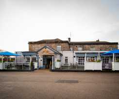 Hotel The Hartwood Hall by Greene King Inns