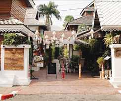 Hotel Buri Gallery House and Resort