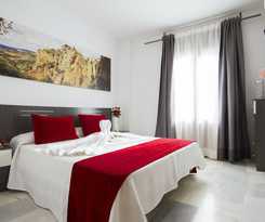 Hotel Apartamentos El Tajo