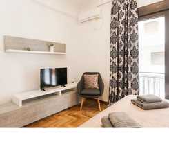  Nicholas Point Apartments and Rooms