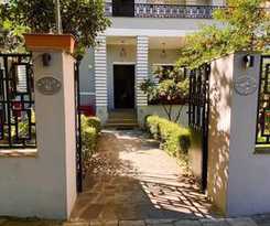 Hotel Antigone