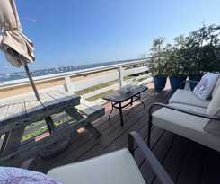 Hotel Lotus Provincetown