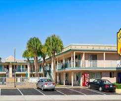 Hotel Royal Palace Inn and Suites