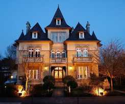  Castel Bayeux Guesthouse