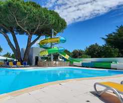 Hotel Camping Domaine des Salins
