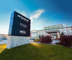 Hotel Sandman and Suites Winnipeg Airport