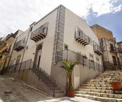  BandB Opera Suites