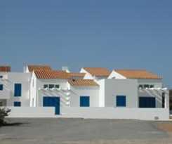  AGUSTI BUNGALOWS