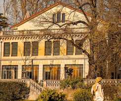 Hotel Manoir le Roure