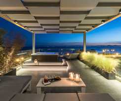  Urban Suites