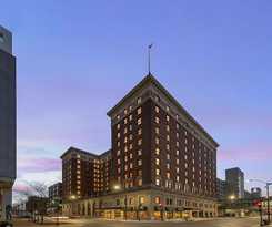 Hotel Fort Des Moines, Curio Collection by Hilton