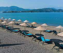  Uras Beach Hotel