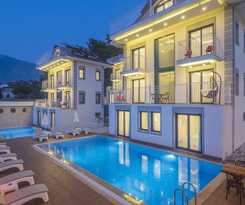  Monastery Suites Hotel