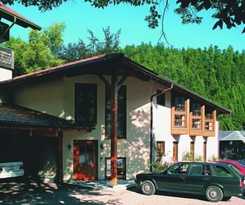  Hostel zum L&ouml;wen