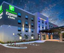 Hotel Holiday Inn Express and Suites Ft Myers Beach-Sanibel Gateway by IHG
