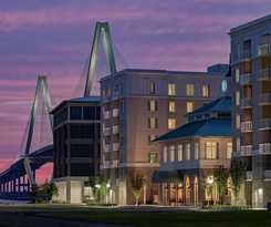 Hotel Embassy Suites by Hilton Charleston Harbor Mt. Pleasant