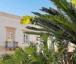  Byssus Suites