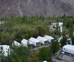 Hotel Orchard Land
