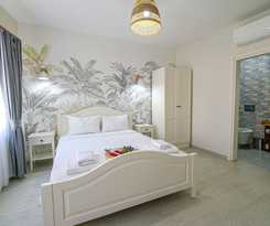  Lutro Otel