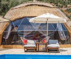  Kabak Freedom Deluxe Hotel