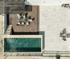 Hotel CONDO LI BY TRVL2HM