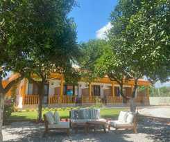  Orange Garden Hotel Akyaka