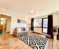 Hotel One Bedroom with Mountain View