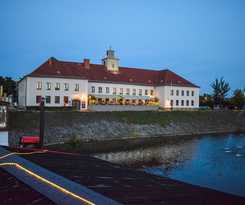  Restaurant und Pension Alberthafen