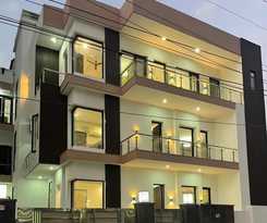Hotel The Ayali Suites and Apartments