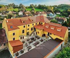 Hotel Pivovar Rožmberk