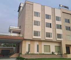 Hotel Four Leaf Akosha