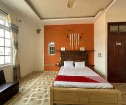 Hotel SPOT ON 1229 Happy Dream Homestay