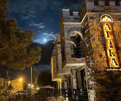  Alika Castle House