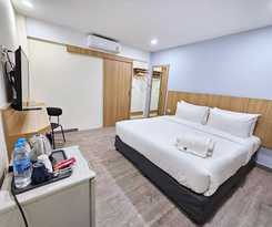 Hotel Beyond 21