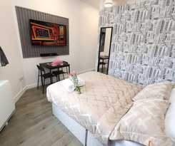 Hotel VR Apartments