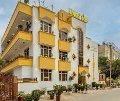 Hotel Lime Tree and Banquet Huda Metro