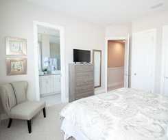 Hotel 4BR 4 Full BA Self Check-in 5min Disneyworld