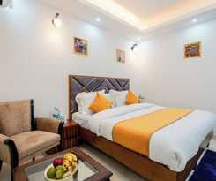 Hotel Plum Trees