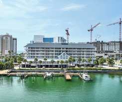 Hotel Ocean Front Beach in Clearwater 2BB 2BA