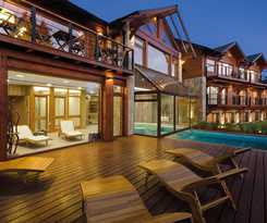 Hotel Huen&uacute; by DOT Boutique