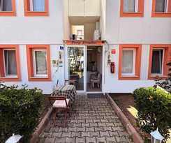  Pinky Apart Otel