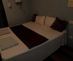 Hotel Medwin Kashi Dham