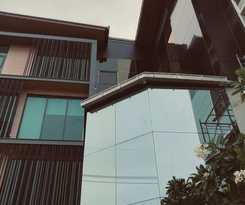 Hotel Polkadot CafeandHotel